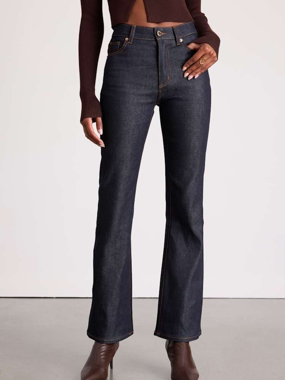 Rolla's Midtown Mid Rise Dark Indigo Bootcut Jeans 29